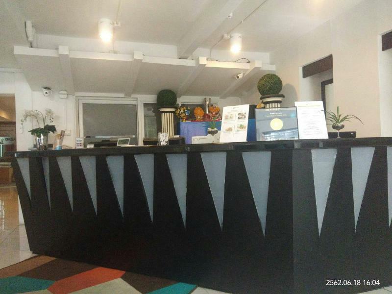 Dreamers Paradise Hotel & Resort パッタヤー エクステリア 写真